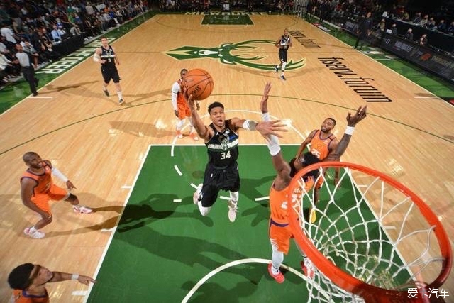 美媒评选NBA历史最佳篮板手，霍华德列第9，邓肯第6